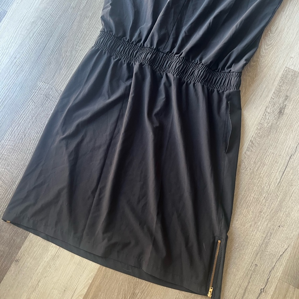 Black Casual Cap-Sleeve Drawstring Waist Dress - Picture 10 of 13